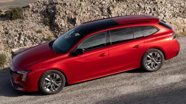 Peugeot 508 SW strada