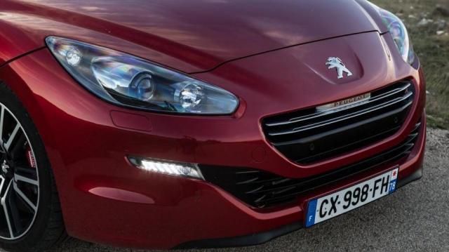 Peugeot RCZ dettaglio anteriore