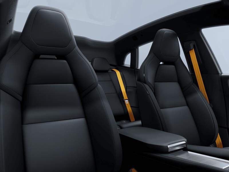 Polestar 4 Coup&eacute; 1