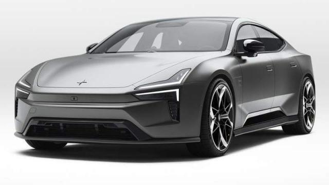 Polestar 5 anteriore