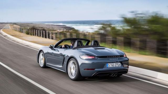 Porsche 718 Boxster scoperta