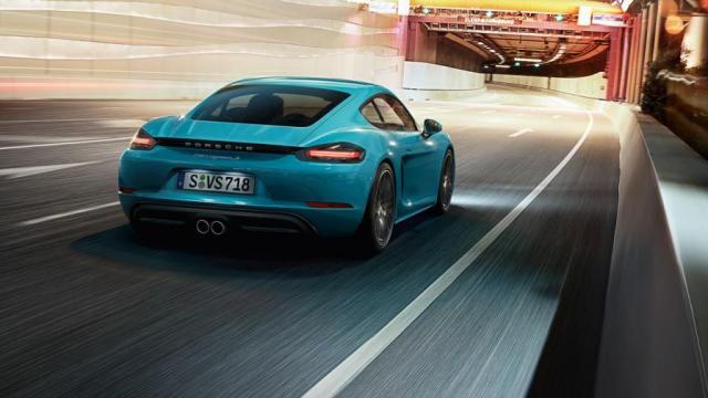 Porsche 718 Cayman 2