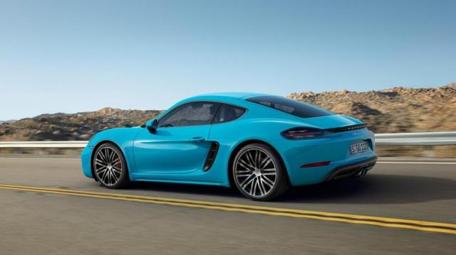 Porsche 718 Cayman S