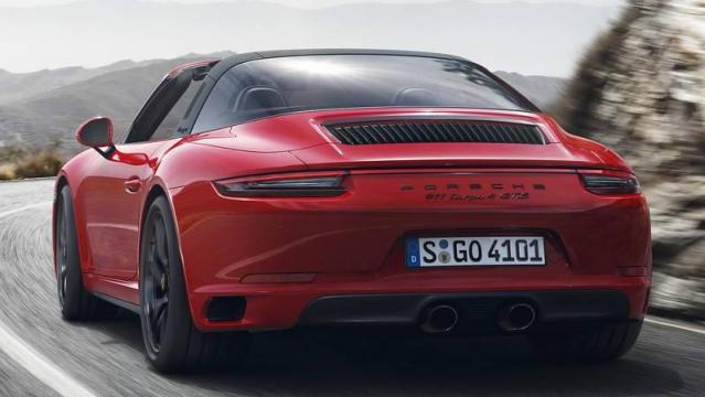Porsche 911 GTS Targa posteriore