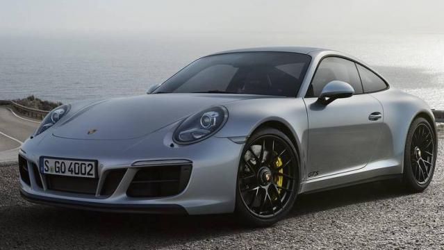 Porsche 911 GTS Coupé profilo