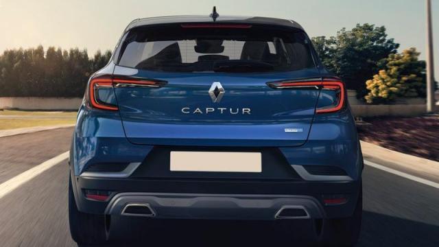 Renault Captur E-Tech hybrid posteriore