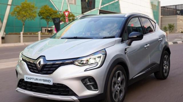 Renault Captur E-Tech plug-in hybrid statica