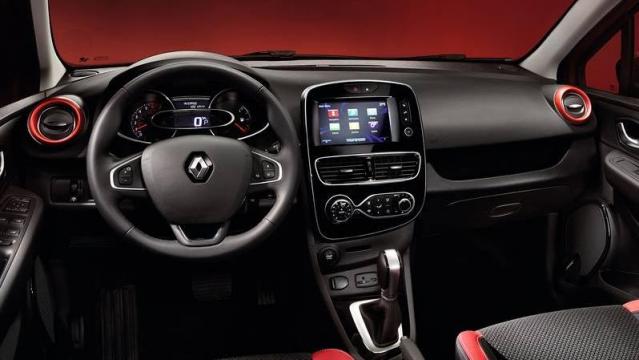 Renault Nuova Clio Sporter foto interni