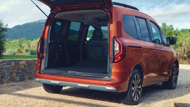 Renault Nuovo Kangoo interni 2