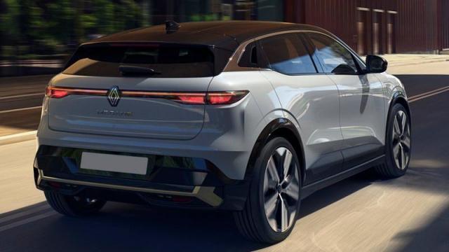 Renault Mégane E-Tech Electric tre quarti posteriore