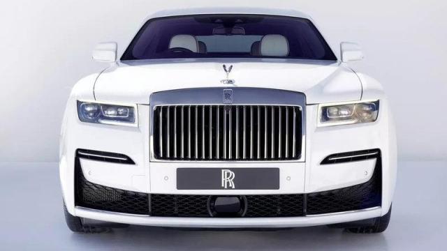 Rolls-Royce Ghost 4