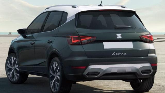 SEAT Nuova Arona tre quarti posteriore