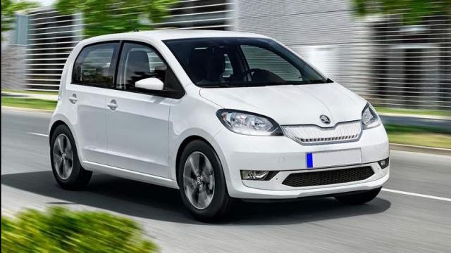 Skoda Nuova CITIGOe iV tre quarti anteriore