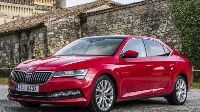 Skoda Superb movimento