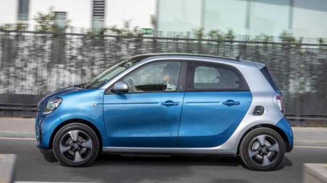 Smart EQ ForFour lato sinistro