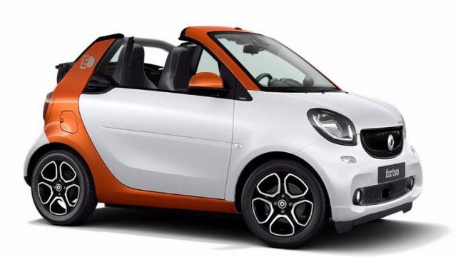 Smart Fortwo Cabrio tre quarti anteriore