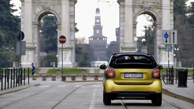 Smart fortwo cabrio posteriore