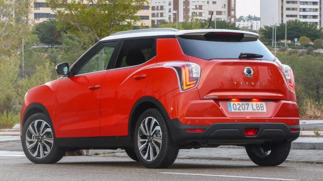 Ssangyong Tivoli posteriore