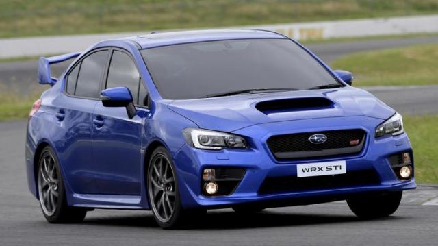 Subaru WRX 2015 anteriore