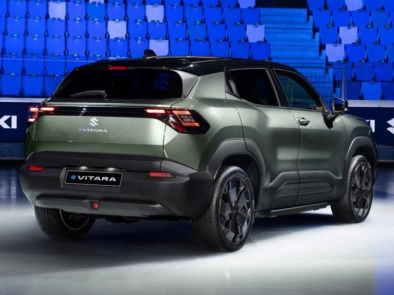 Suzuki e Vitara posteriore