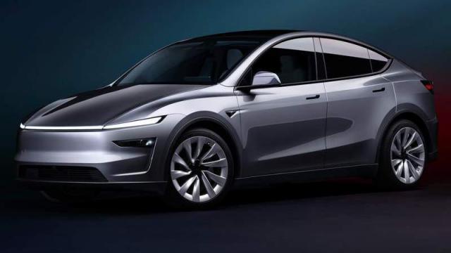 Tesla Nuova Model Y anteriore