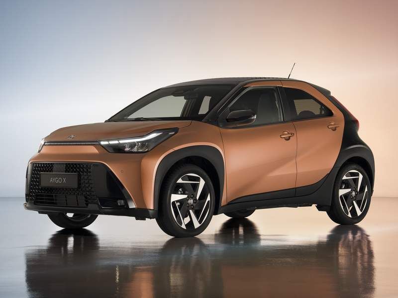 Toyota Aygo X anteriore