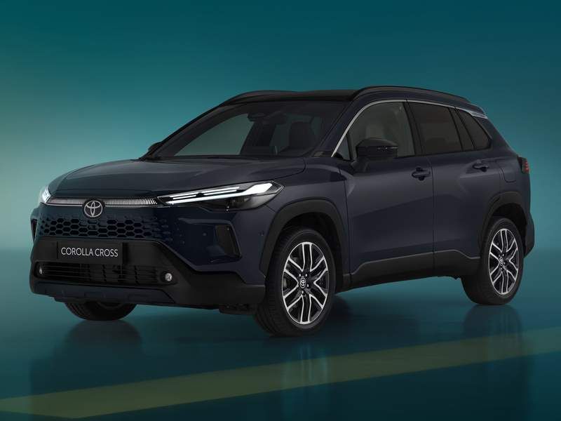 Toyota Nuova Corolla Cross anteriore