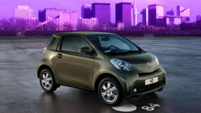 Toyota iQ usata