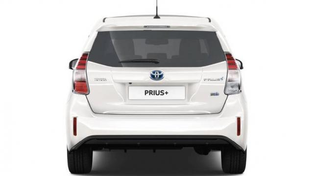 Toyota Prius 4