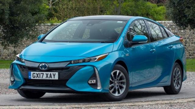 Toyota Prius Plug-In Hybrid laterale
