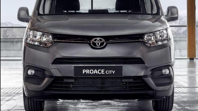 Toyota Proace City Verso frontale