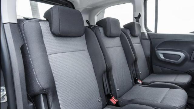 Toyota Proace City Verso sedili