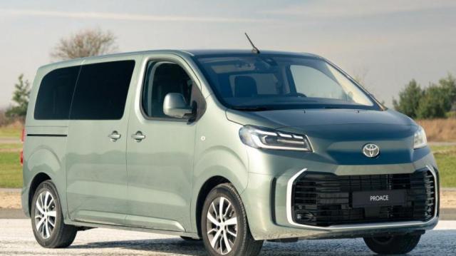 Toyota Proace Verso chiara