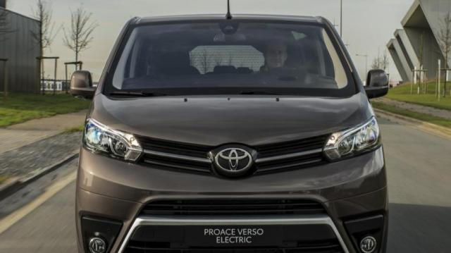 Toyota Proace Verso frontale