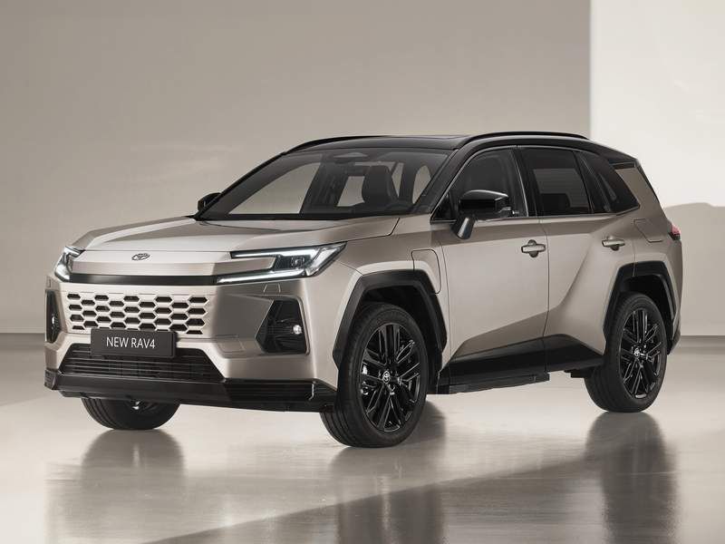 Toyota RAV4 anteriore