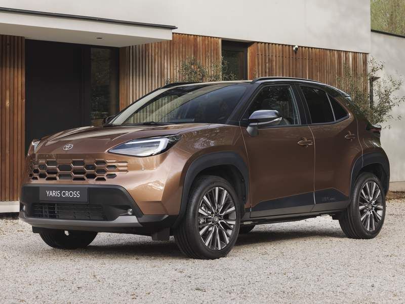 Toyota Nuova Yaris Cross anteriore