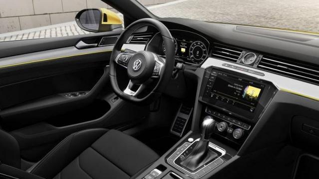 Volkswagen Arteon interni