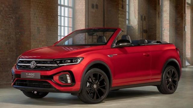 Volkswagen Nuovo T-Roc Cabriolet tre quarti anteriore