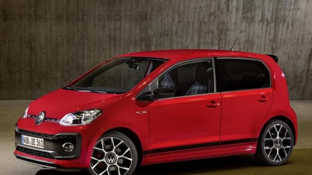 Volkswagen UP GTI rossa