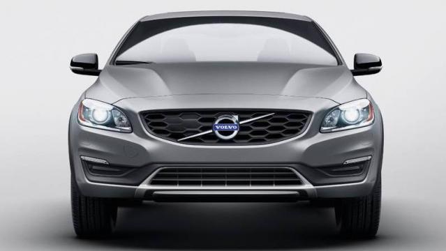 Volvo S60 Cross Country 1