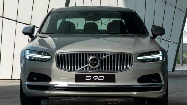 Volvo S90 statica