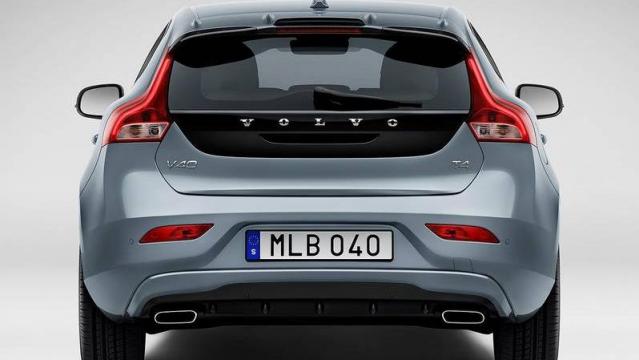 Volvo V40 posteriore 1