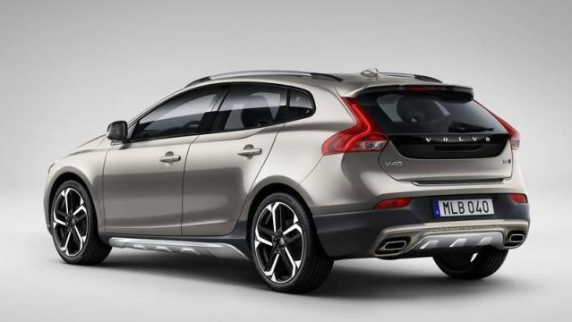 Volvo V40 Cross Country posteriore