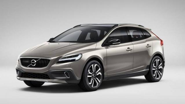 Volvo V40 Cross Country 1