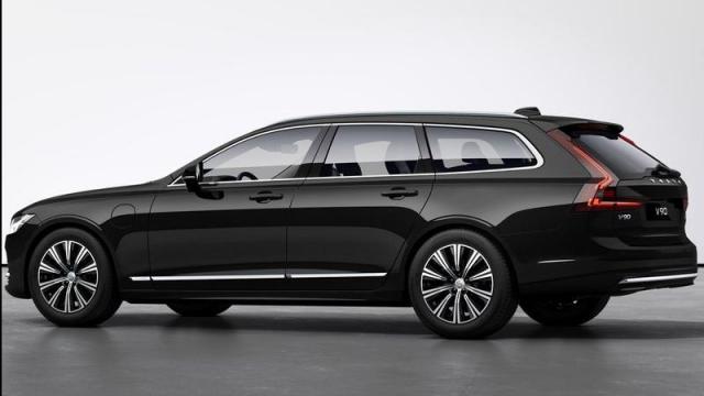 Volvo V90 Recharge immagine