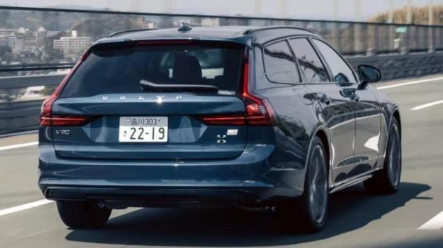 Volvo V90 Recharge posteriore 2