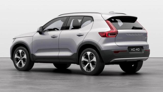 Volvo XC40 posteriore