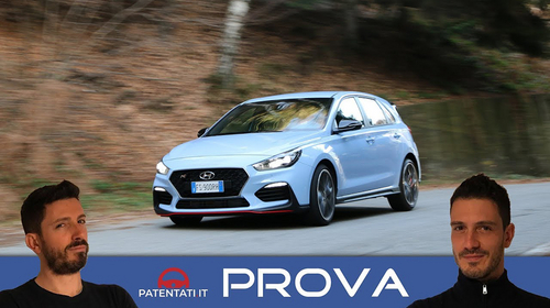 Hyundai i30N Performance, il test drive della hot hatchback coreana